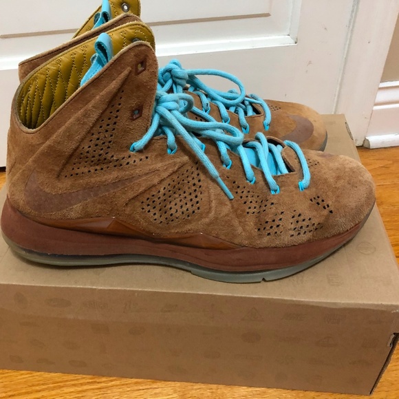 Lebron 10 EXT Brown Suede - Picture 2 of 3